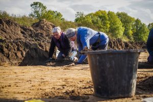 Volunteers undertaking archaeological activities on the 'Presenting the Past' big dig